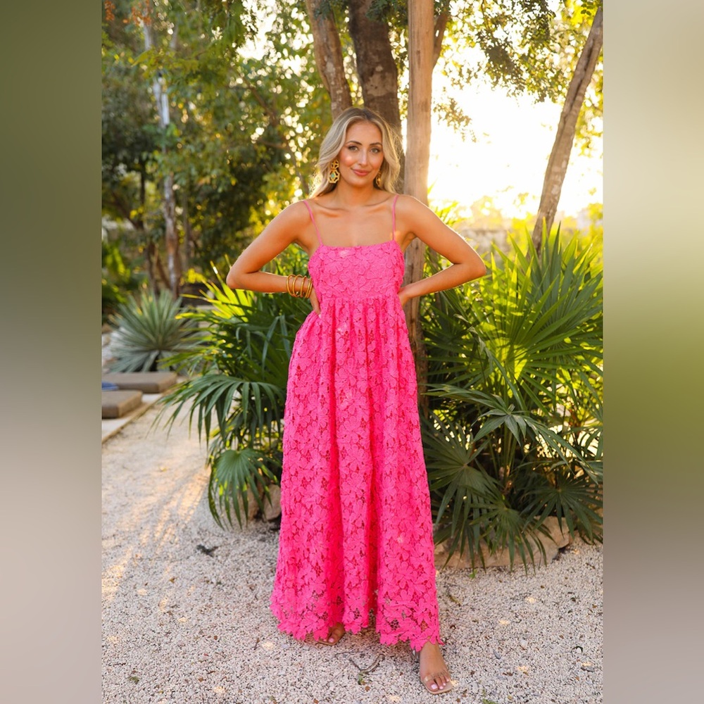 Buddy Love Tiana lace dress - pink size small worn once!